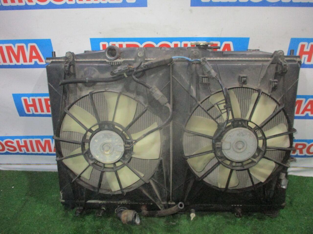 Радиатор основной HONDA ELYSION RR1 K24A 2 ракурс