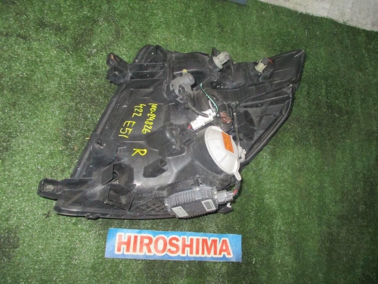 Фара правая NISSAN ELGRAND E51 100-24826 XENON 2 ракурс