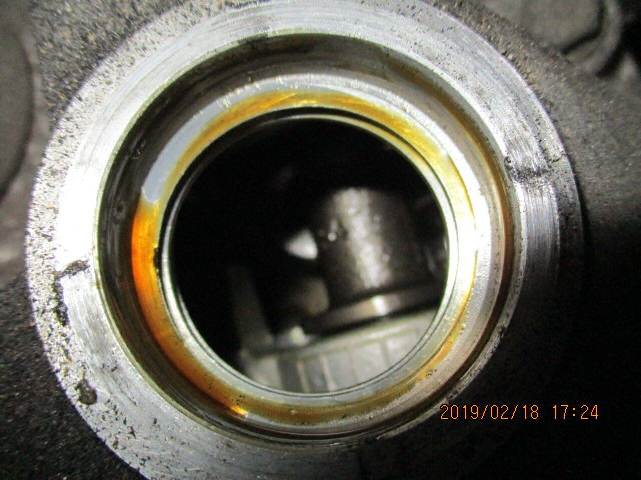 Двигатель MITSUBISHI I HA1W 3B20 CJ9084 5 ракурс Двигатель MITSUBISHI I HA1W 3B20 CJ9084 5 ракурс