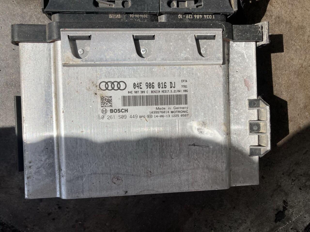 Двигатель AUDI A1 8X CPT 069436 5 ракурс Двигатель AUDI A1 8X CPT 069436 5 ракурс