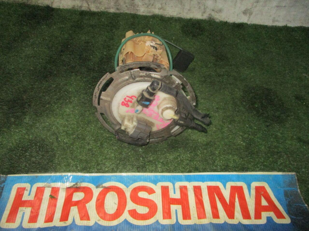 Топливный насос NISSAN ELGRAND TE52 QR25DE 4 ракурс