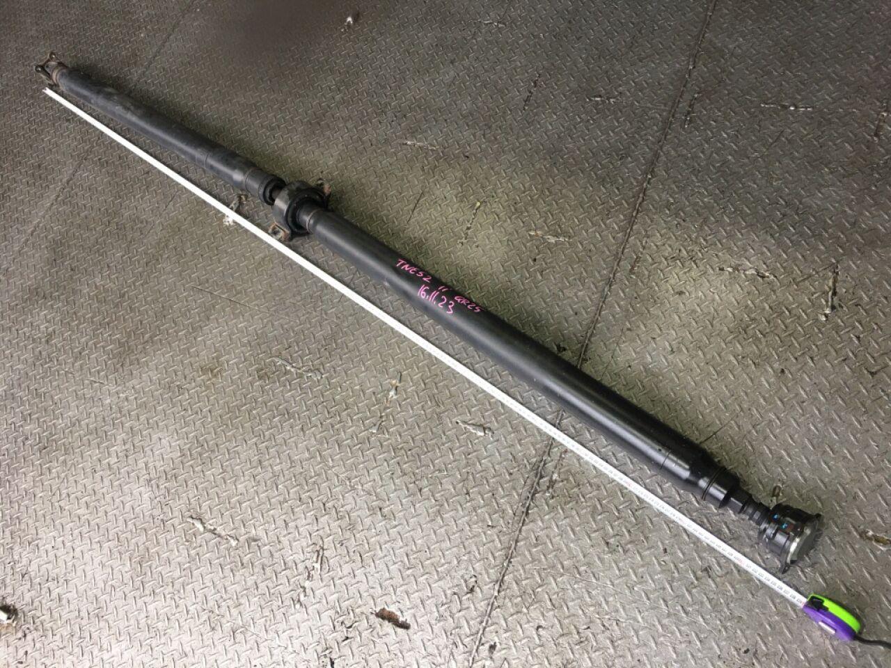 Карданный вал задний NISSAN ELGRAND TNE52 QR25DE 1 ракурс