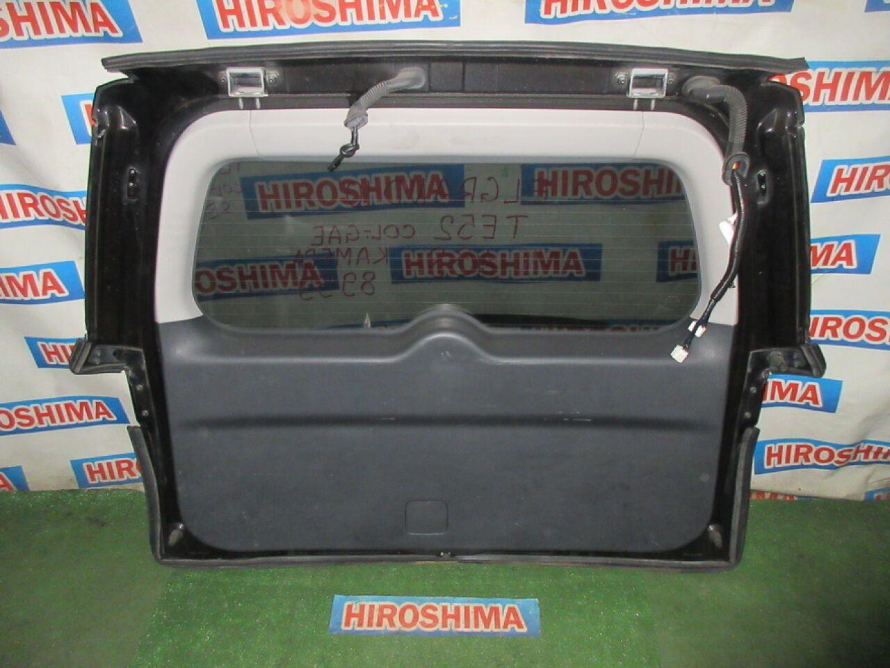 Дверь 5-я NISSAN ELGRAND TE52 8959 КАМЕРА ЗХ 5 ракурс