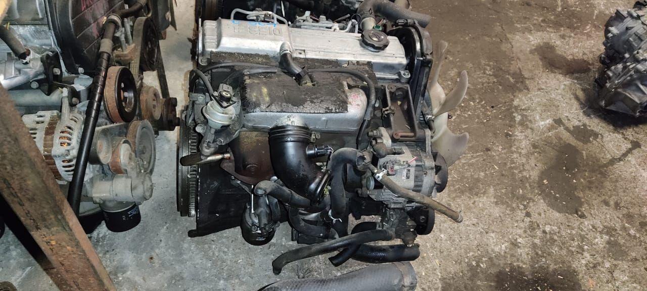 Двигатель NISSAN, MAZDA VANETTE, BONGO SK22M,SK22L,SK22T,SK22V R2 EFI 2 ракурс