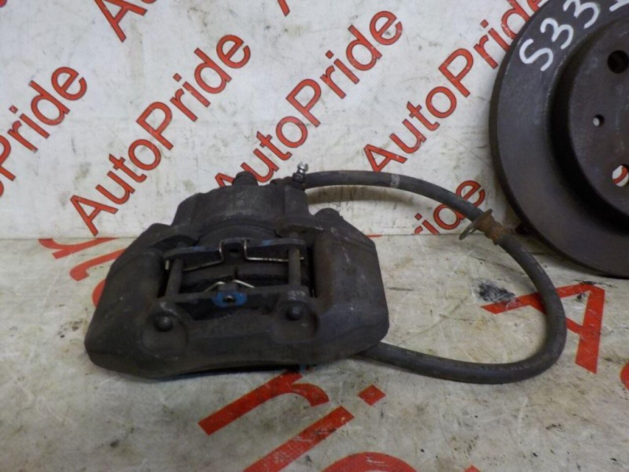 Суппорт правый передний DAIHATSU HIJET S330VS331 2 ракурс