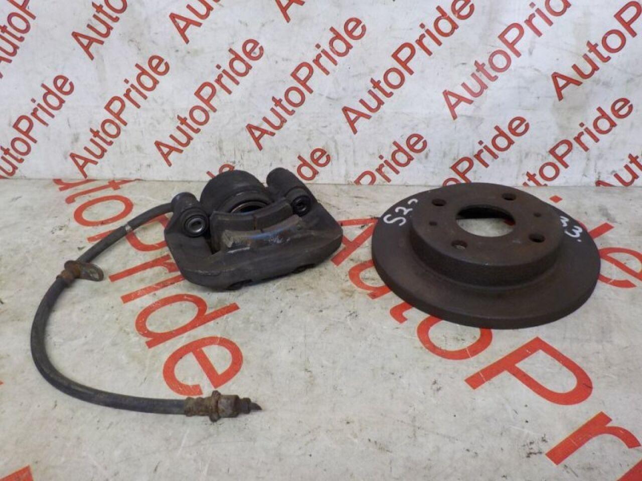 Суппорт правый передний DAIHATSU HIJET S330VS331 3 ракурс