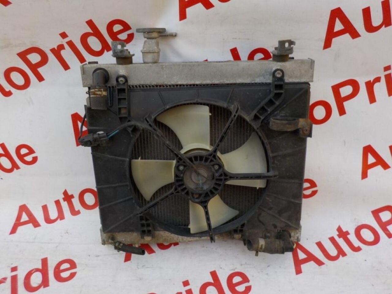 Радиатор основной SUZUKI EVERY DA64W K6AT 1 ракурс Радиатор основной SUZUKI EVERY DA64W K6AT 1 ракурс