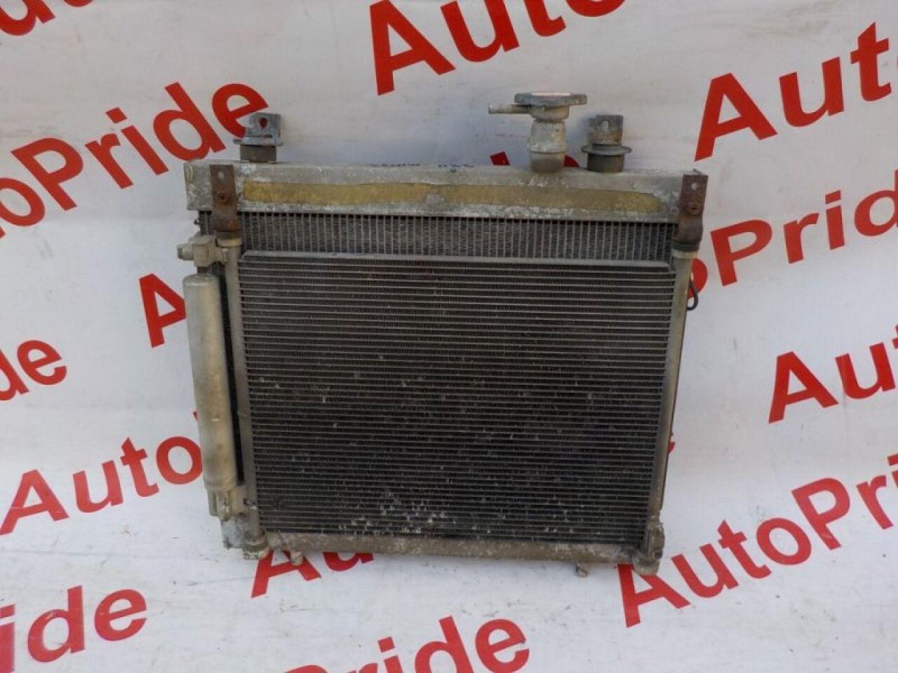 Радиатор основной SUZUKI EVERY DA64W K6AT 2 ракурс Радиатор основной SUZUKI EVERY DA64W K6AT 2 ракурс