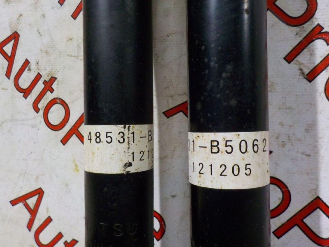 Амортизатор задний DAIHATSU HIJET S330VS331 48531-B5062 3 ракурс