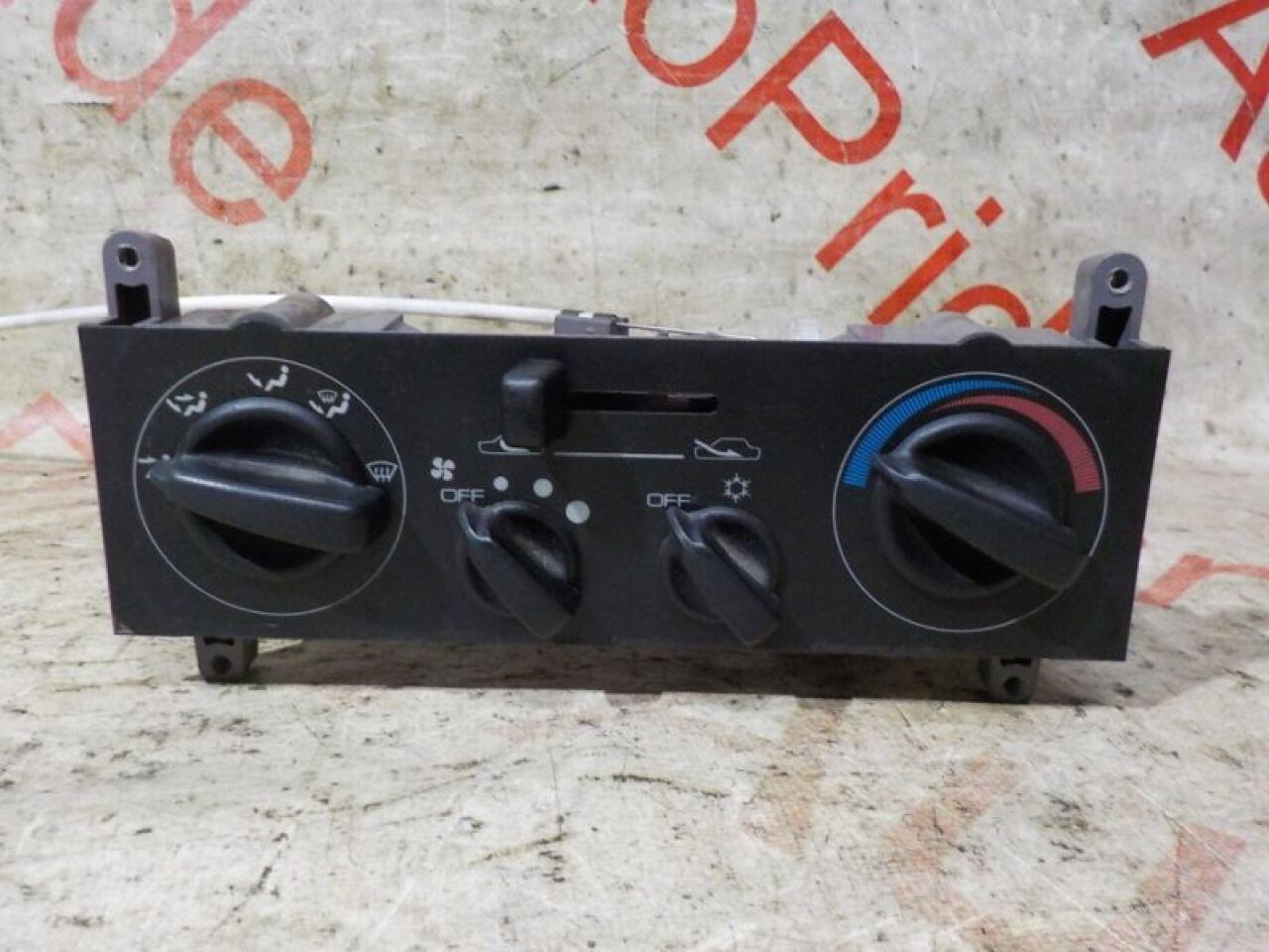 Климат-контроль MITSUBISHI PAJERO JUNIOR H57A 1 ракурс Климат-контроль MITSUBISHI PAJERO JUNIOR H57A 1 ракурс