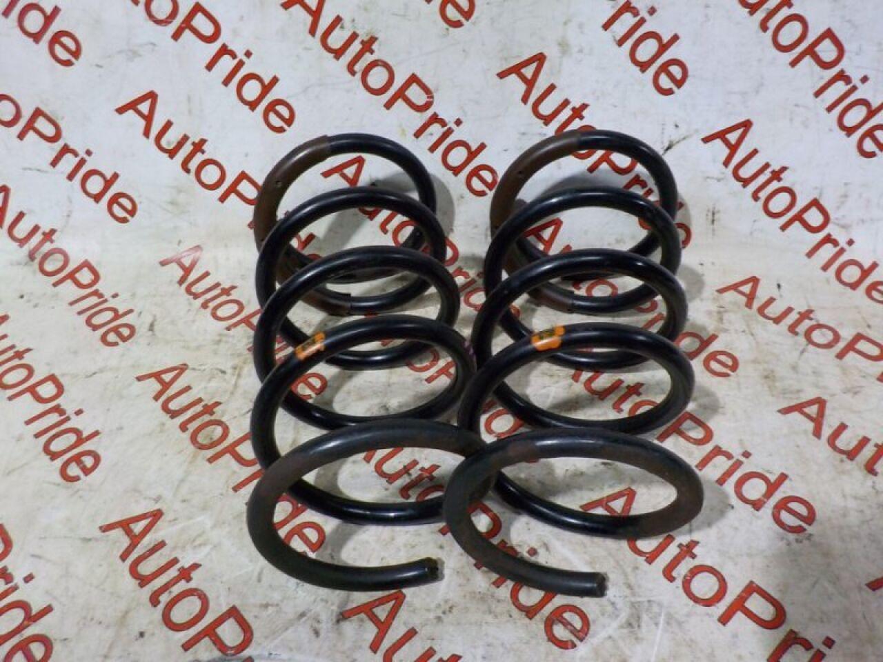 Пружина задняя DAIHATSU HIJET S330VS331 3 ракурс