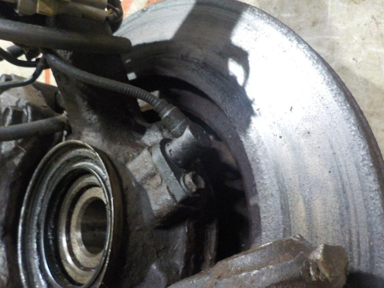Ступица правая передняя TOYOTA HILUX SURF RZN185KZN185VZN185KDN185 5 ракурс