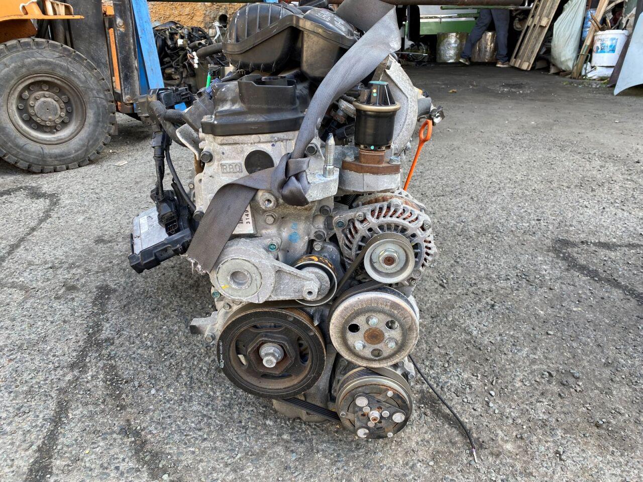 Двигатель  HONDA FIT GE6 L13A ,4276105 ,11000-RB0-800 1 ракурс