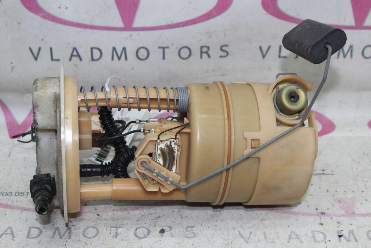 Топливный насос  NISSAN MARCH AK12 CR12-DE 1 ракурс