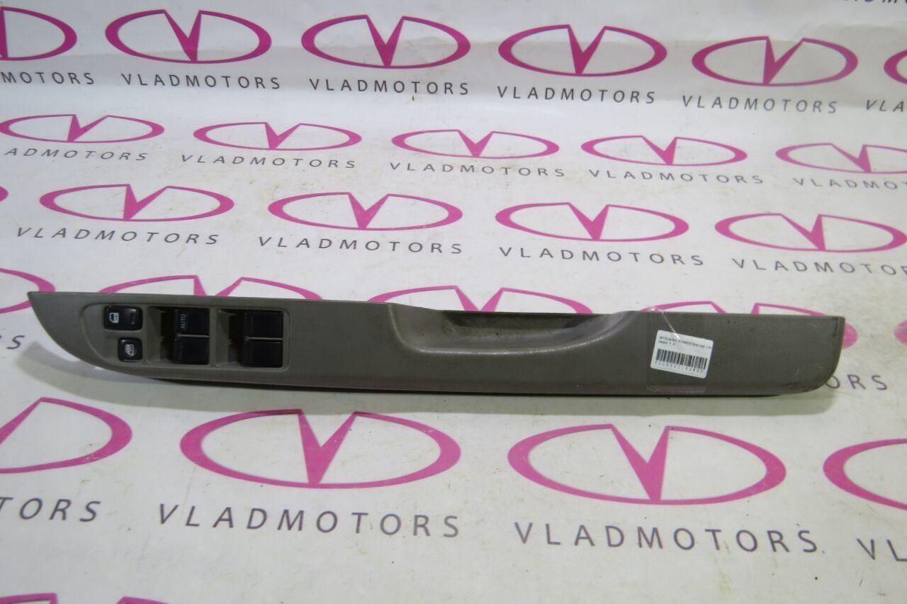 Блок упр. стеклоподьемниками правый передний MITSUBISHI GRANDIS NA4W 1 ракурс