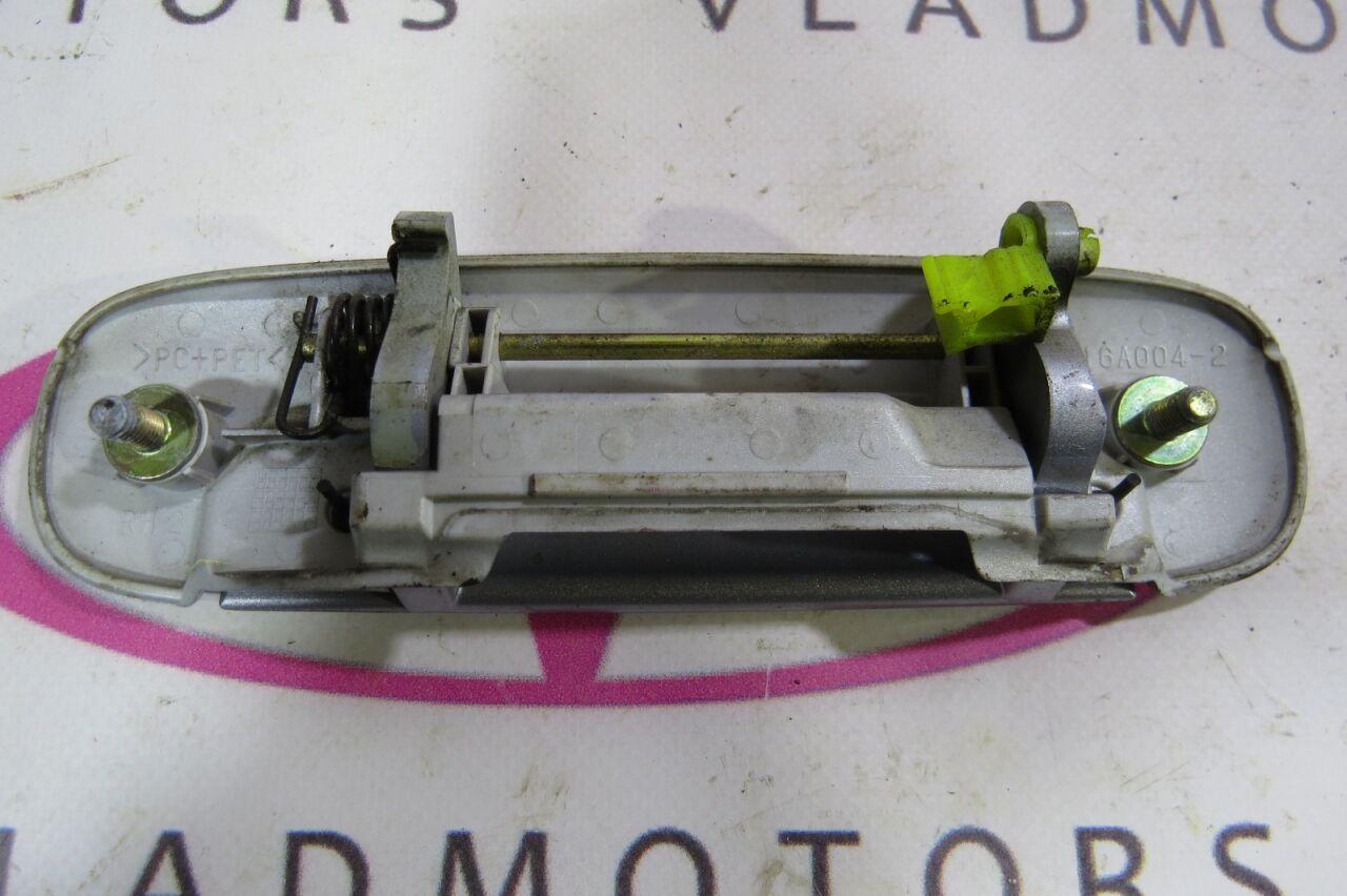 Ручка двери правая задняя MITSUBISHI GRANDIS NA4W 2 ракурс