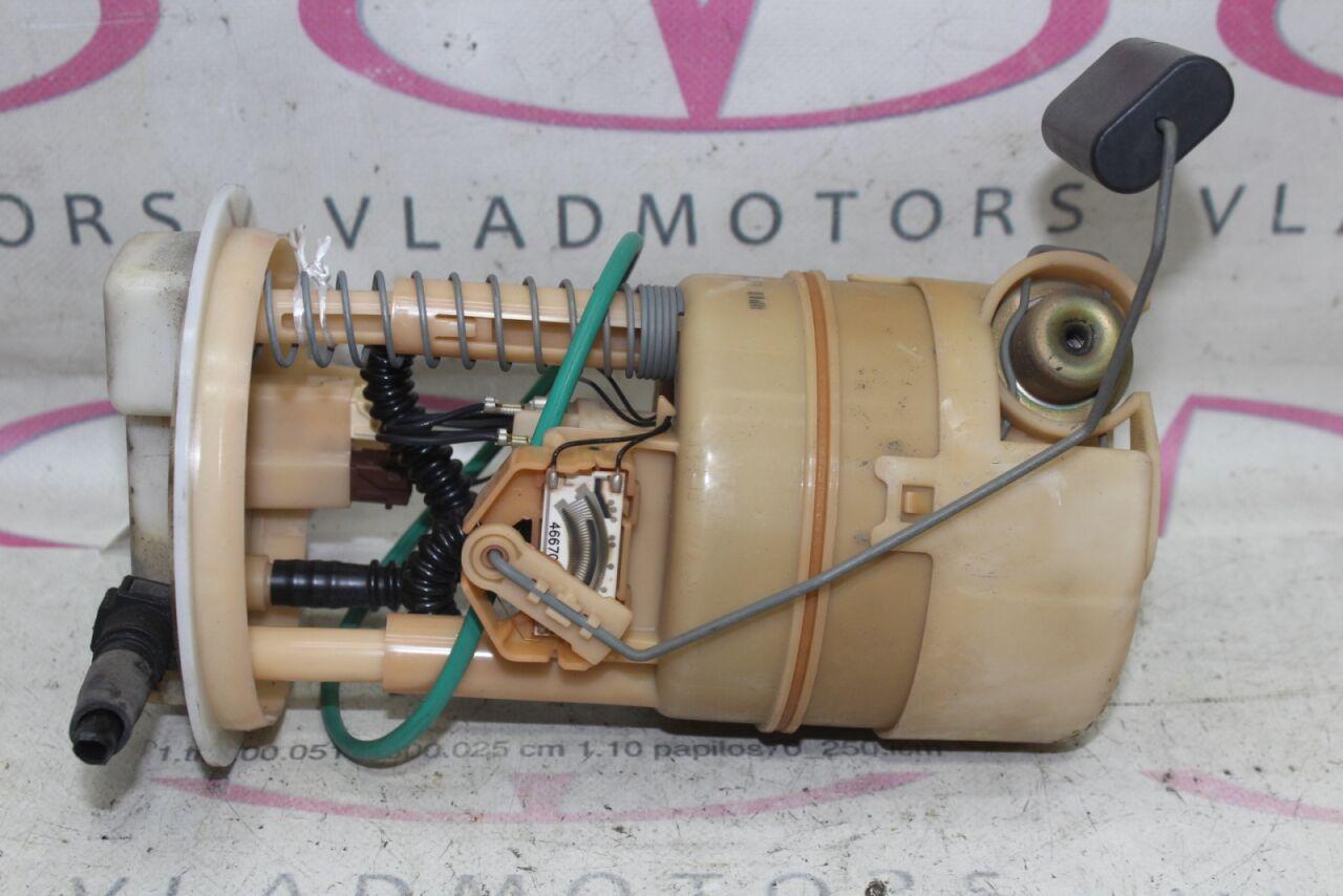 Топливный насос  NISSAN MARCH AK12 CR12-DE 1 ракурс