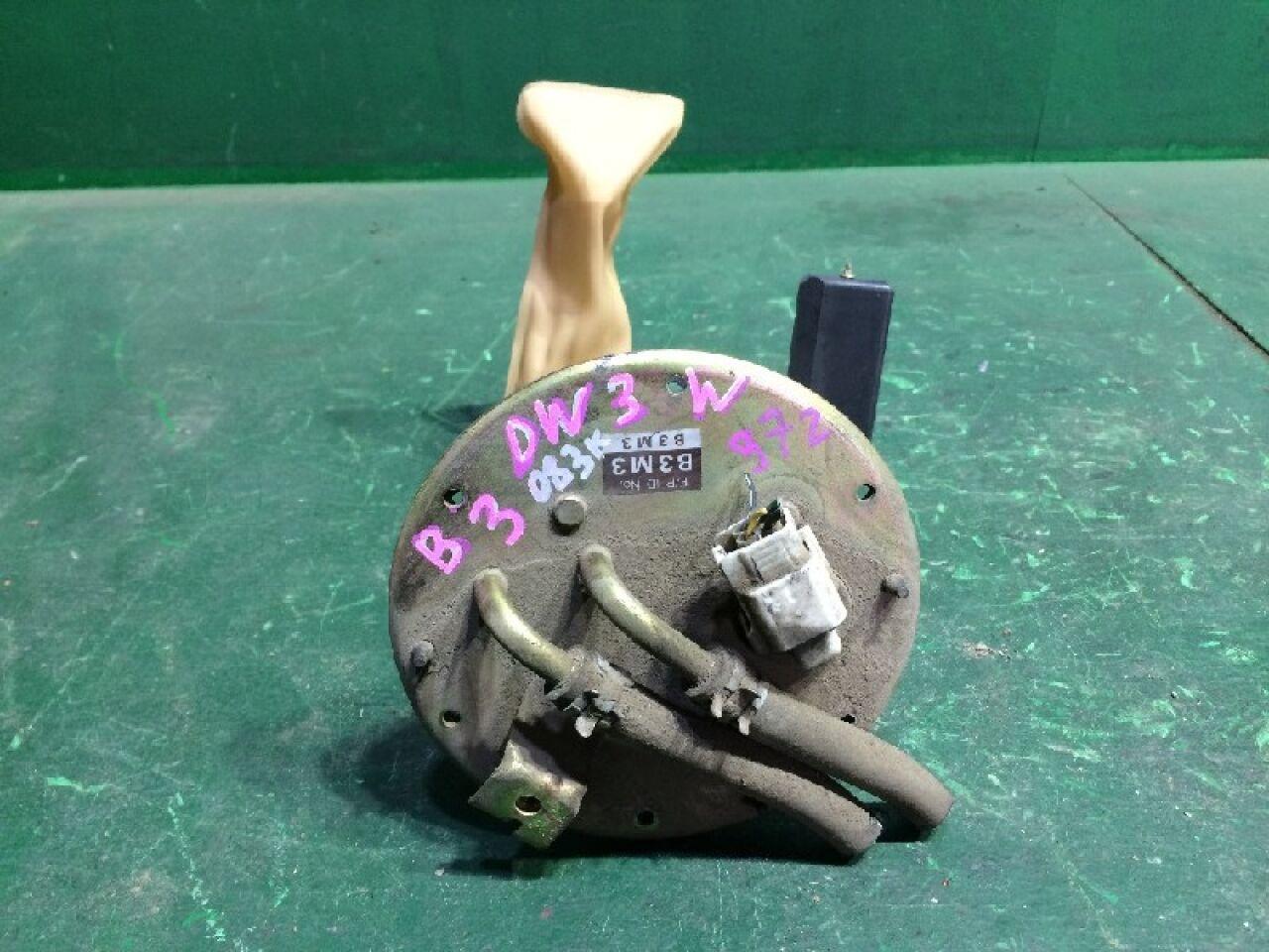 Топливный насос  MAZDA DEMIO DW3W B3 ,- 1 ракурс