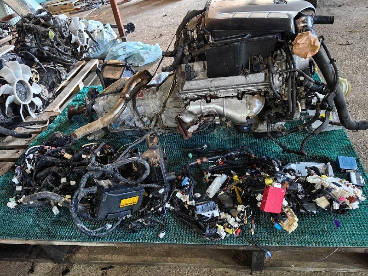 Двигатель TOYOTA SOARER UZZ40 3UZ-FE - 3 ракурс