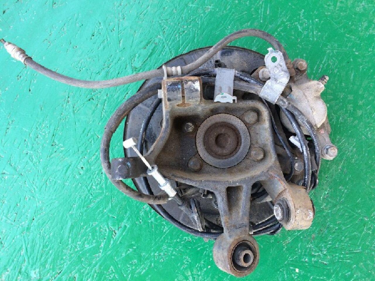 Ступица правая задняя SUBARU EXIGA YA4 EJ204 - 2 ракурс