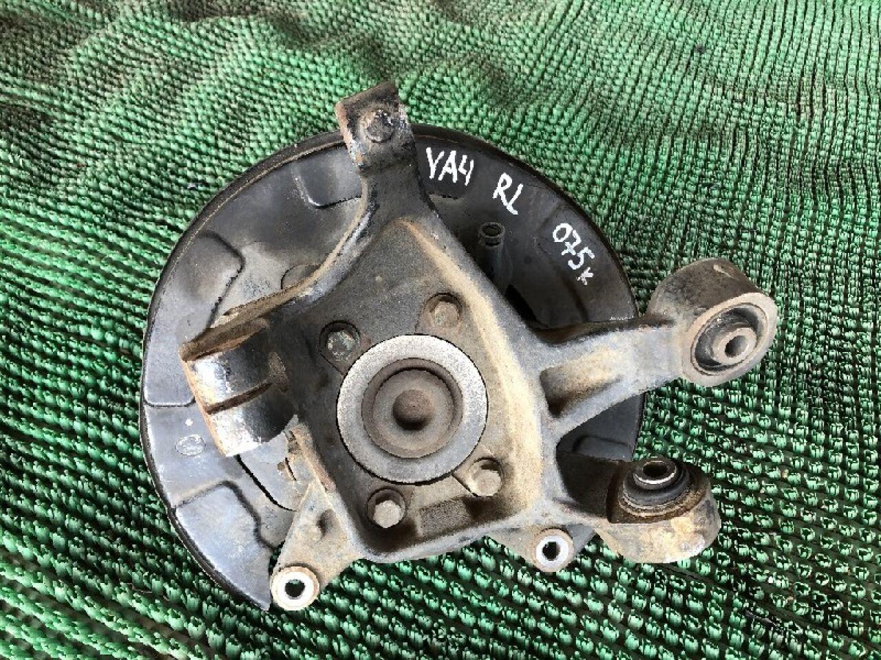 Ступица левая задняя SUBARU EXIGA YA4 EJ204 - 1 ракурс