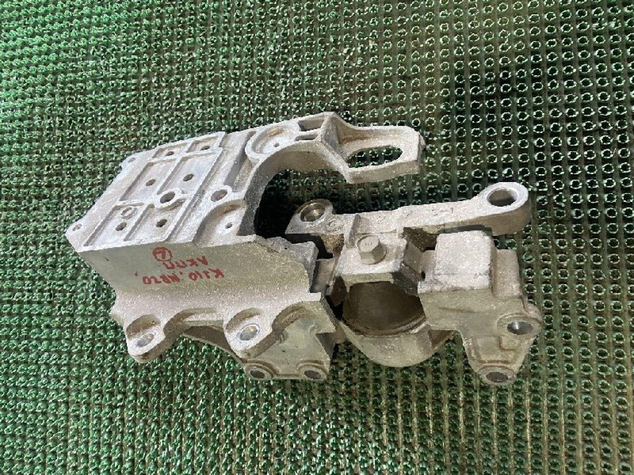 Подушка двигателя левая NISSAN DUALIS KJ10 MR20 - 2 ракурс