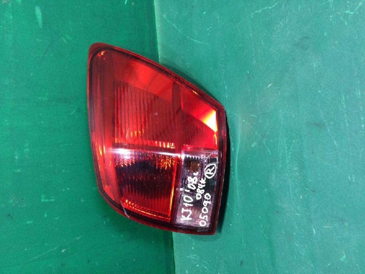 Стоп-сигнал правый задний NISSAN DUALIS KJ10 - 1 ракурс