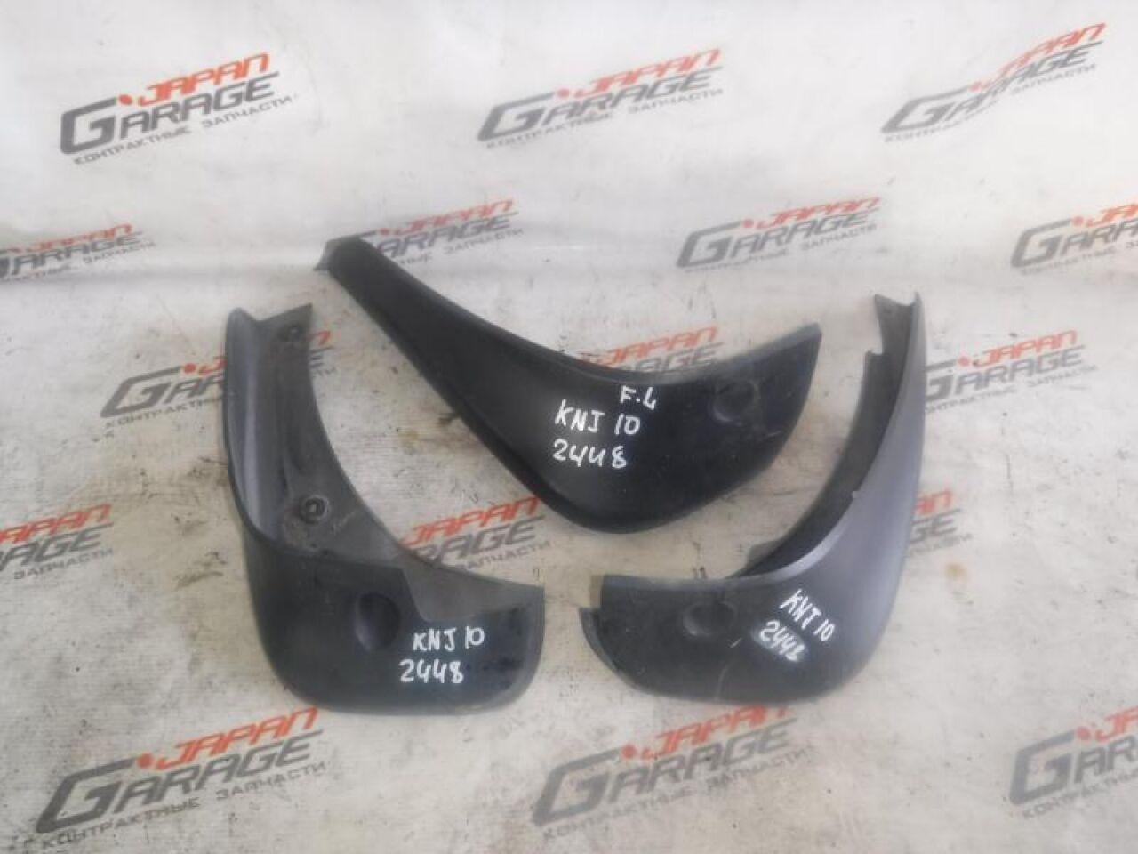 Брызговик левый задний NISSAN DUALIS KNJ10 MR20DE 1 ракурс
