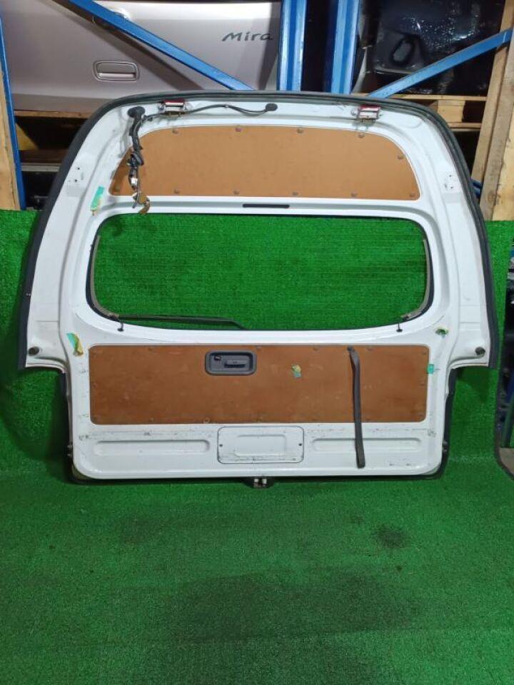 Дверь 5-я NISSAN CARAVAN CWGE25 ZD30DDTI 5 ракурс