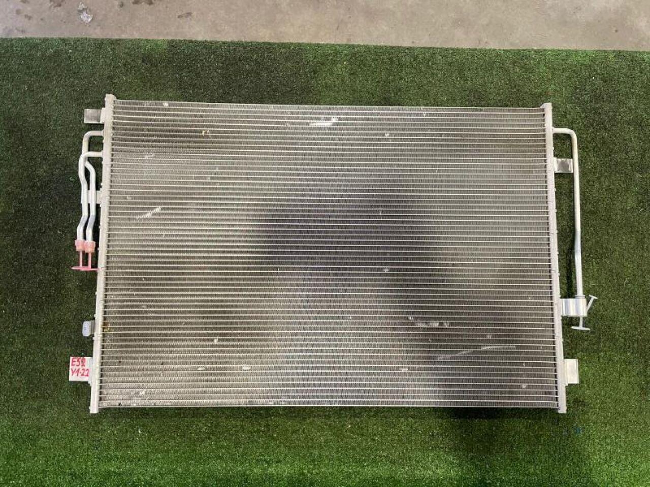 Радиатор кондиционера NISSAN ELGRAND E52 1 ракурс