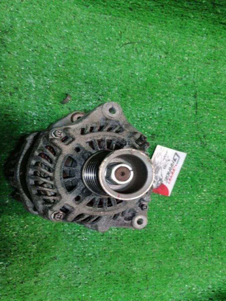 Генератор NISSAN MARCH K13 HR12DE 231001HZ1A 2 ракурс