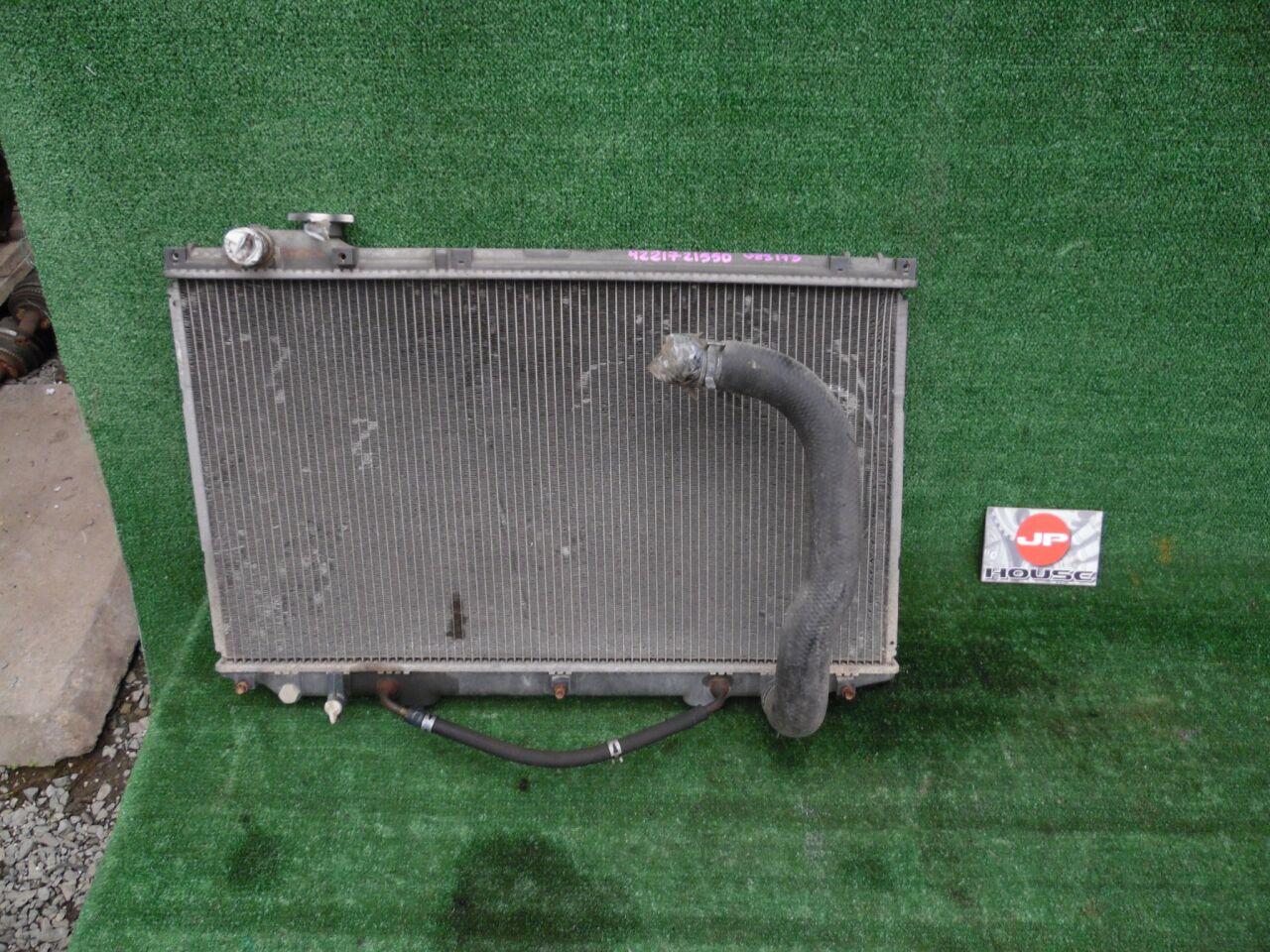 Радиатор основной  TOYOTA CROWN MAJESTA UZS171, UZS173, UZS175 1UZFE ,4221721550 ,4221721550 1 ракурс