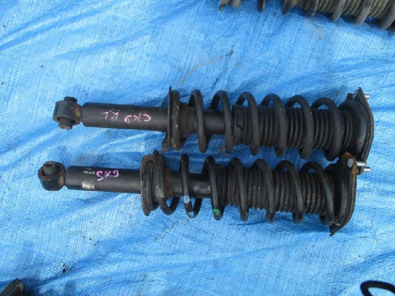 Стойка правая задняя  SUBARU FORESTER SKE,SK5,SK9 ,- 1 ракурс