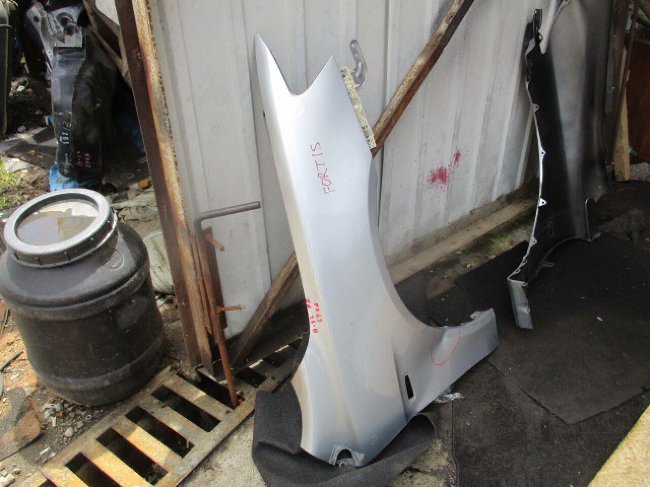 Крыло правое переднее MITSUBISHI GALANT FORTIS CY3A CY4A CY6A - 2 ракурс