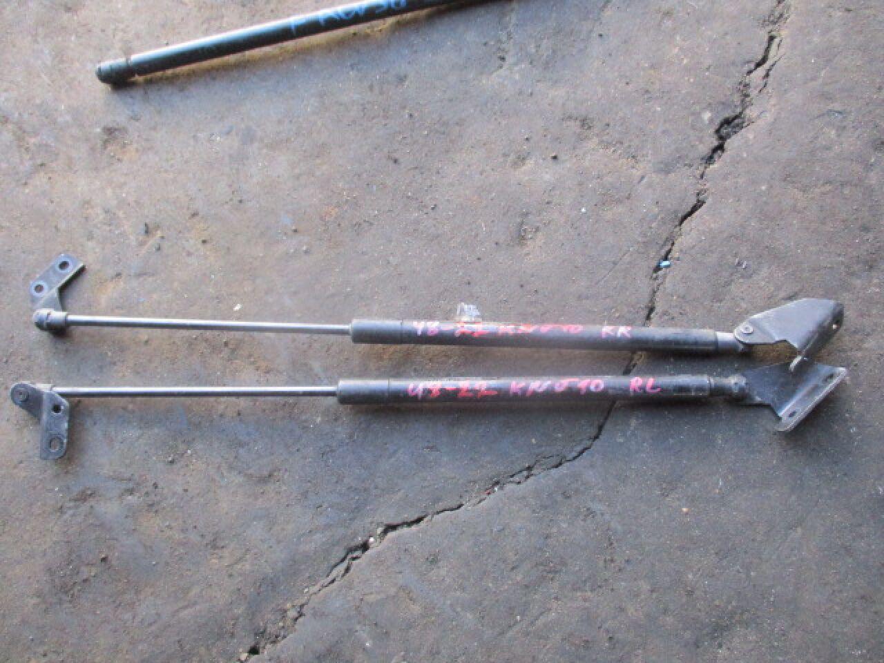 Амортизатор задней двери NISSAN DUALIS KNJ10 J10 KJ10 - 1 ракурс