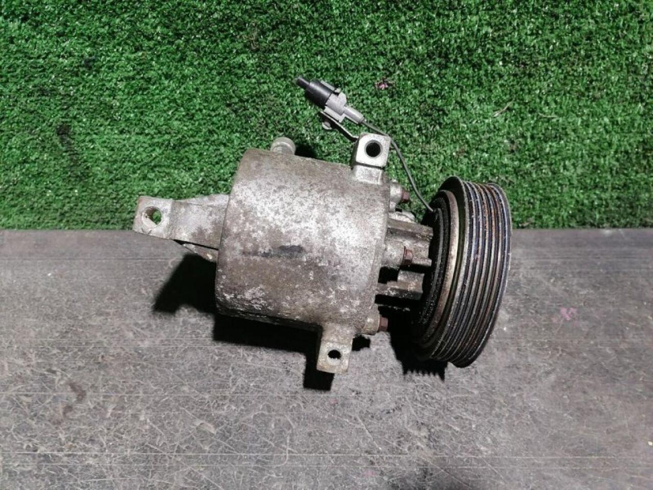 Компрессор кондиционера NISSAN DAYZ ROOX B21A 3B20 7813A780 2 ракурс