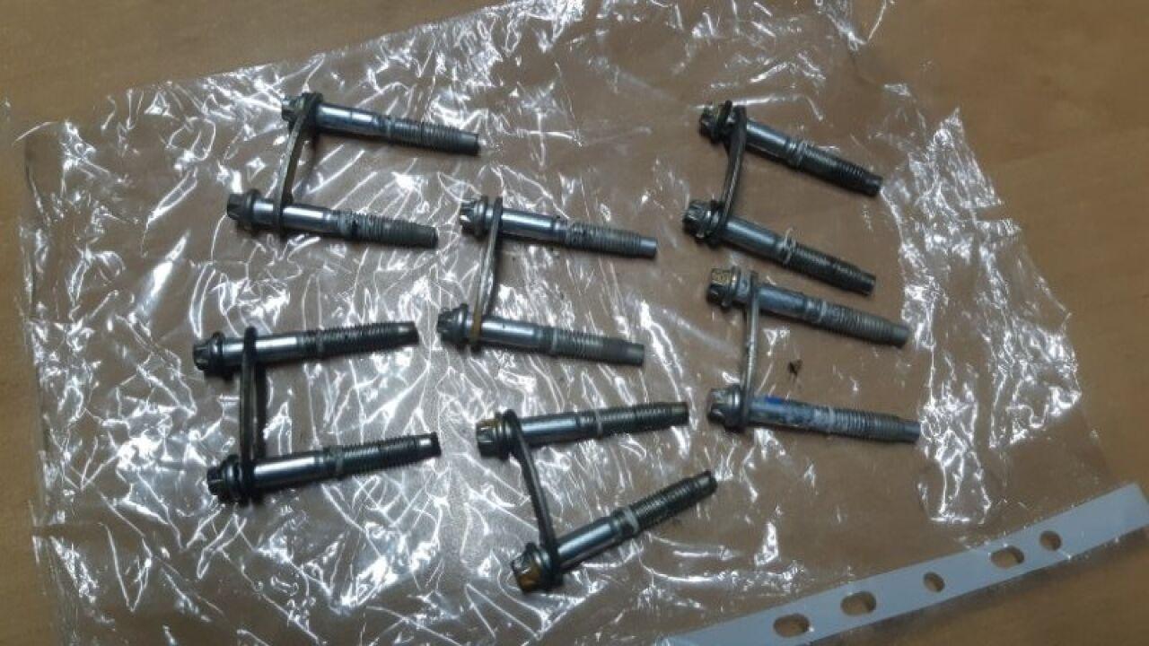 Карданный вал передний  SUZUKI ESCUDO, GRAND VITARA TD54W, TD94W, TDA4W J20A, H27A, J24B 1 ракурс
