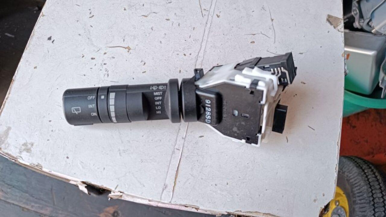 Гитара левая NISSAN DUALIS J10, KJ10, KNJ10, NJ10 MR20DE ДВОРНИКИ 2 ракурс