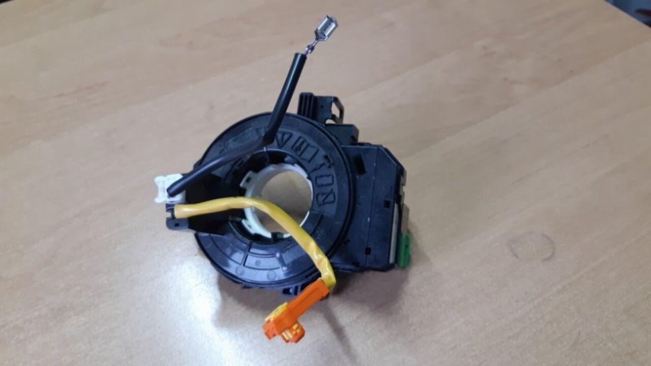 Шлейф-лента air bag NISSAN DAYZ ROOX B21A 3B20 8651А186 2 ракурс