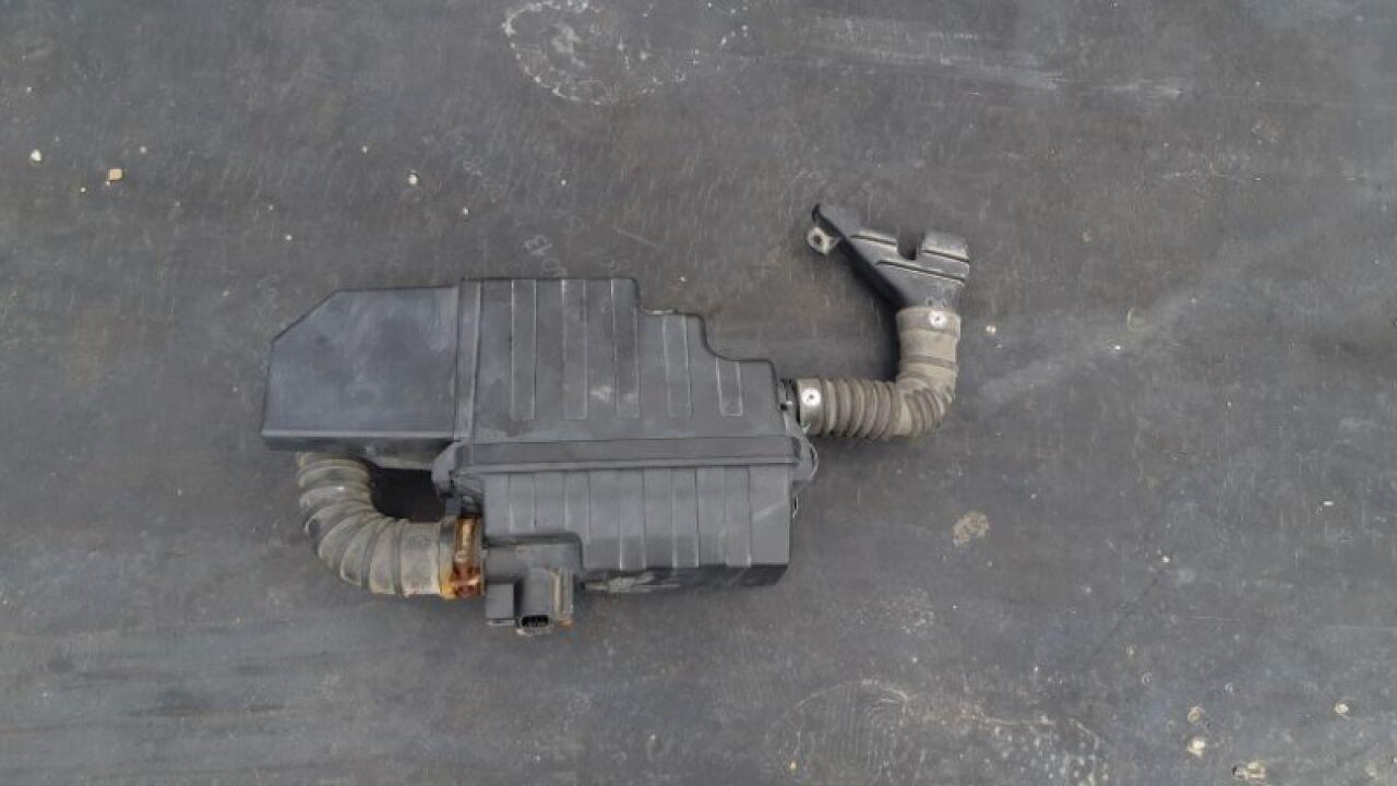 Корпус воздушного фильтра NISSAN DAYZ ROOX B21A 3B20 1 ракурс