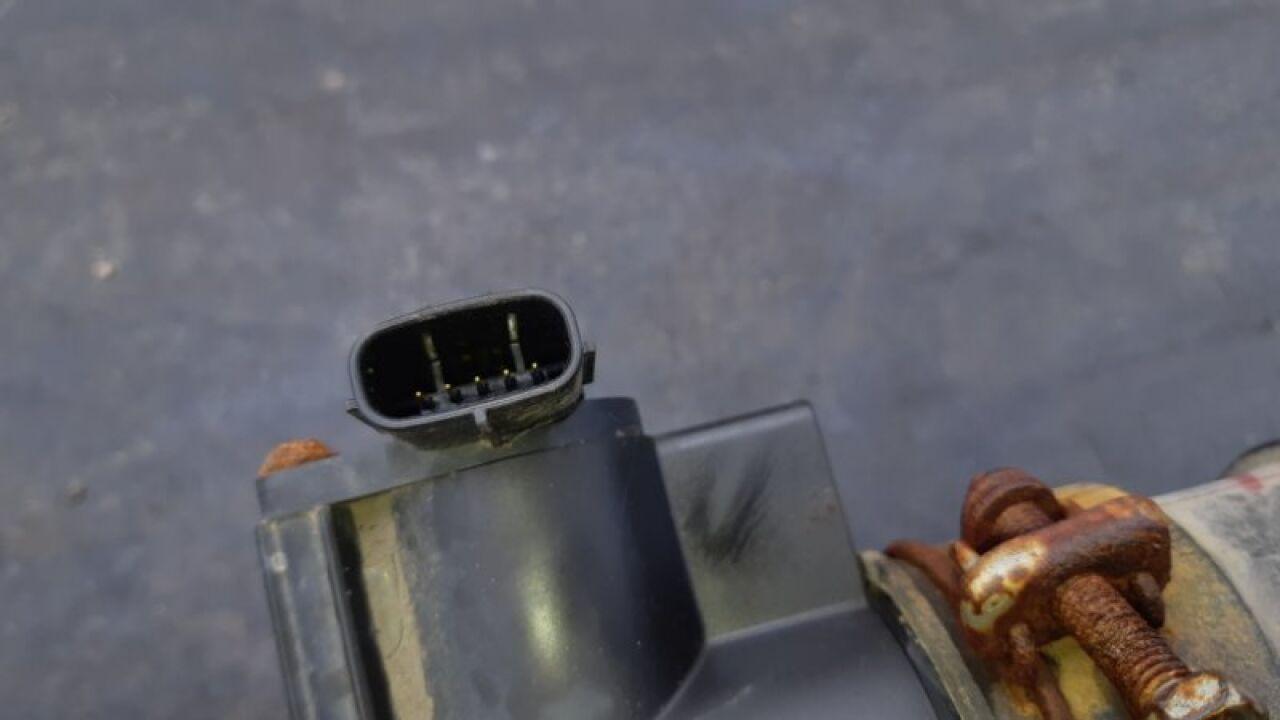 Корпус воздушного фильтра NISSAN DAYZ ROOX B21A 3B20 3 ракурс