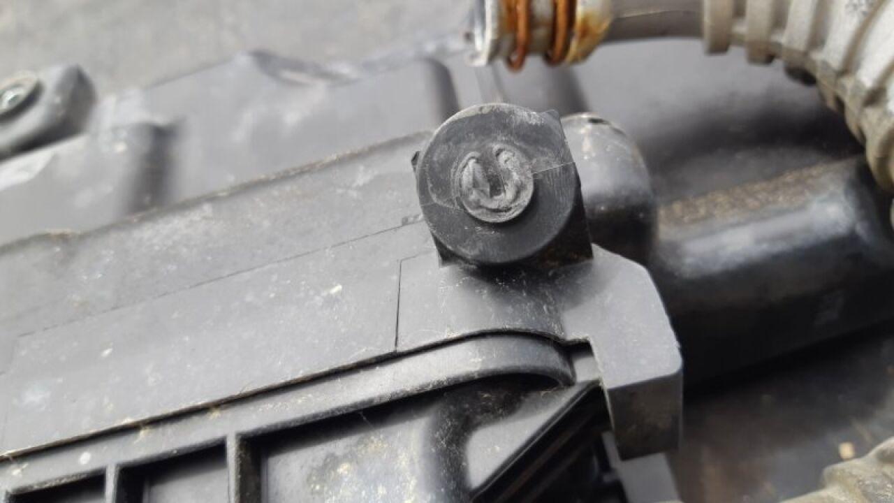 Корпус воздушного фильтра NISSAN DAYZ ROOX B21A 3B20 5 ракурс