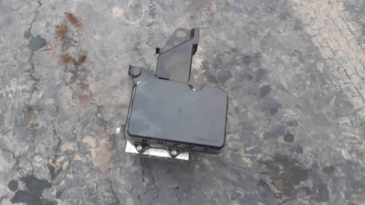 Блок abs NISSAN DAYZ ROOX B21A 3B20 116040-34611 1 ракурс