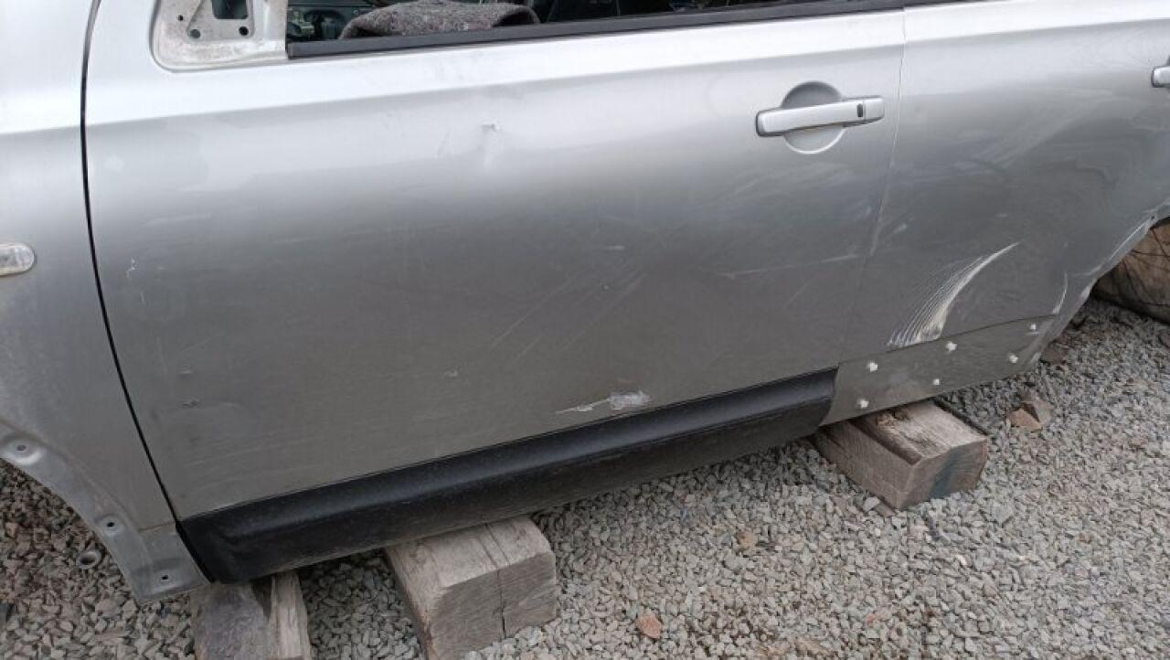 Дверь левая передняя NISSAN DUALIS, QASHQAI J10, KJ10, KNJ10, NJ10 MR20DE, HR16DE, K9K, M9R, R9M 2 ракурс