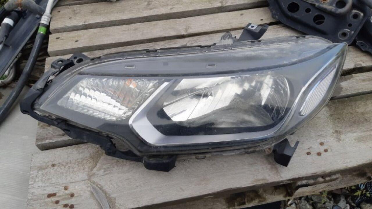 Фара левая  HONDA FIT GK3, GK4, GK5, GK6, GP5, GP6 L13B, L15B, LEB ,W0349 ,W0349 1 ракурс