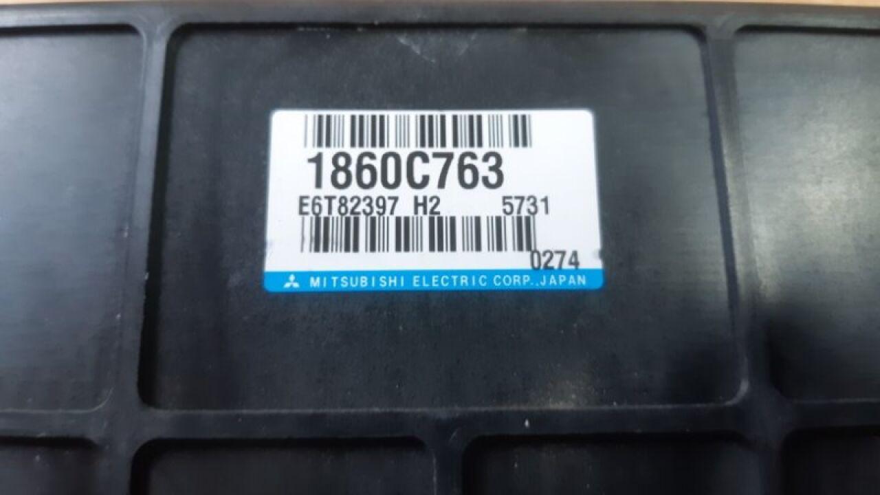 Блок efi NISSAN DAYZ ROOX B21A 3B20 1860C763 2 ракурс