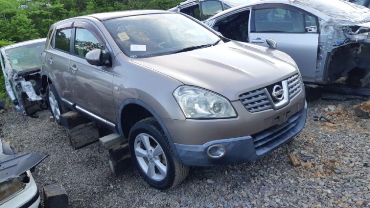 Крыло правое переднее NISSAN DUALIS, QASHQAI J10, KJ10, KNJ10, NJ10 MR20DE F31001YAMA, C30 1 ракурс