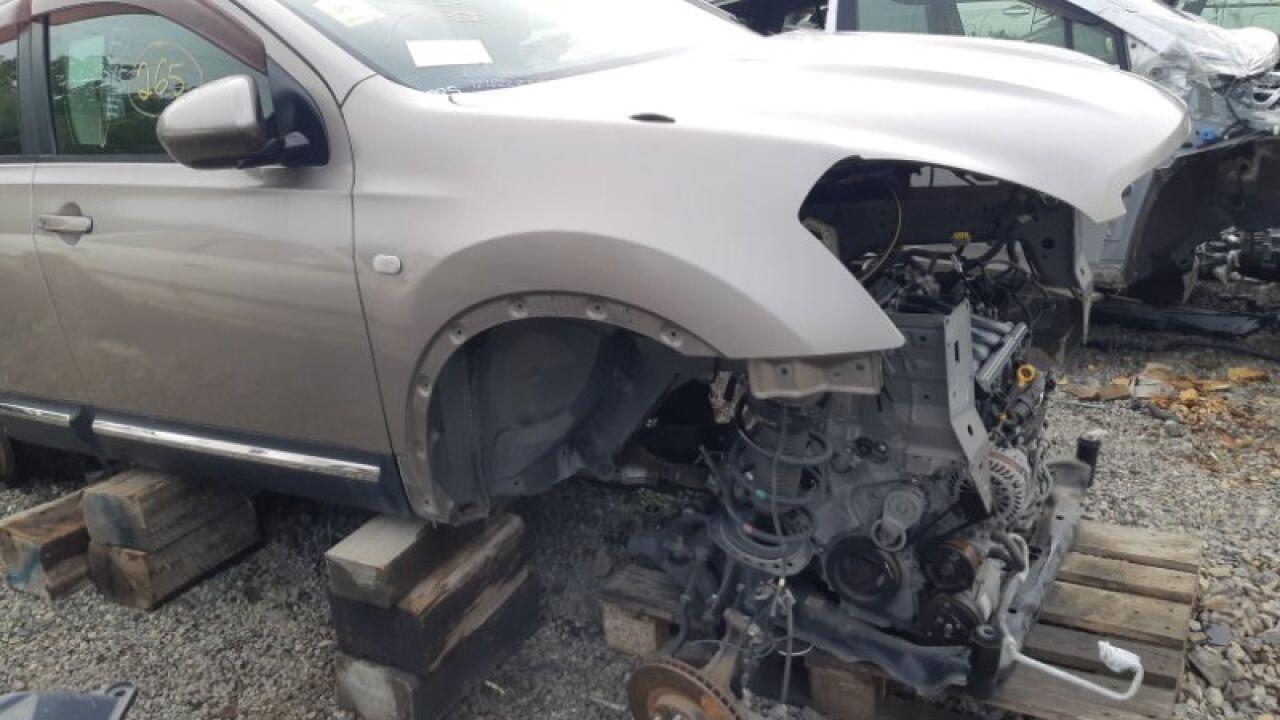 Крыло правое переднее NISSAN DUALIS, QASHQAI J10, KJ10, KNJ10, NJ10 MR20DE F31001YAMA, C30 2 ракурс