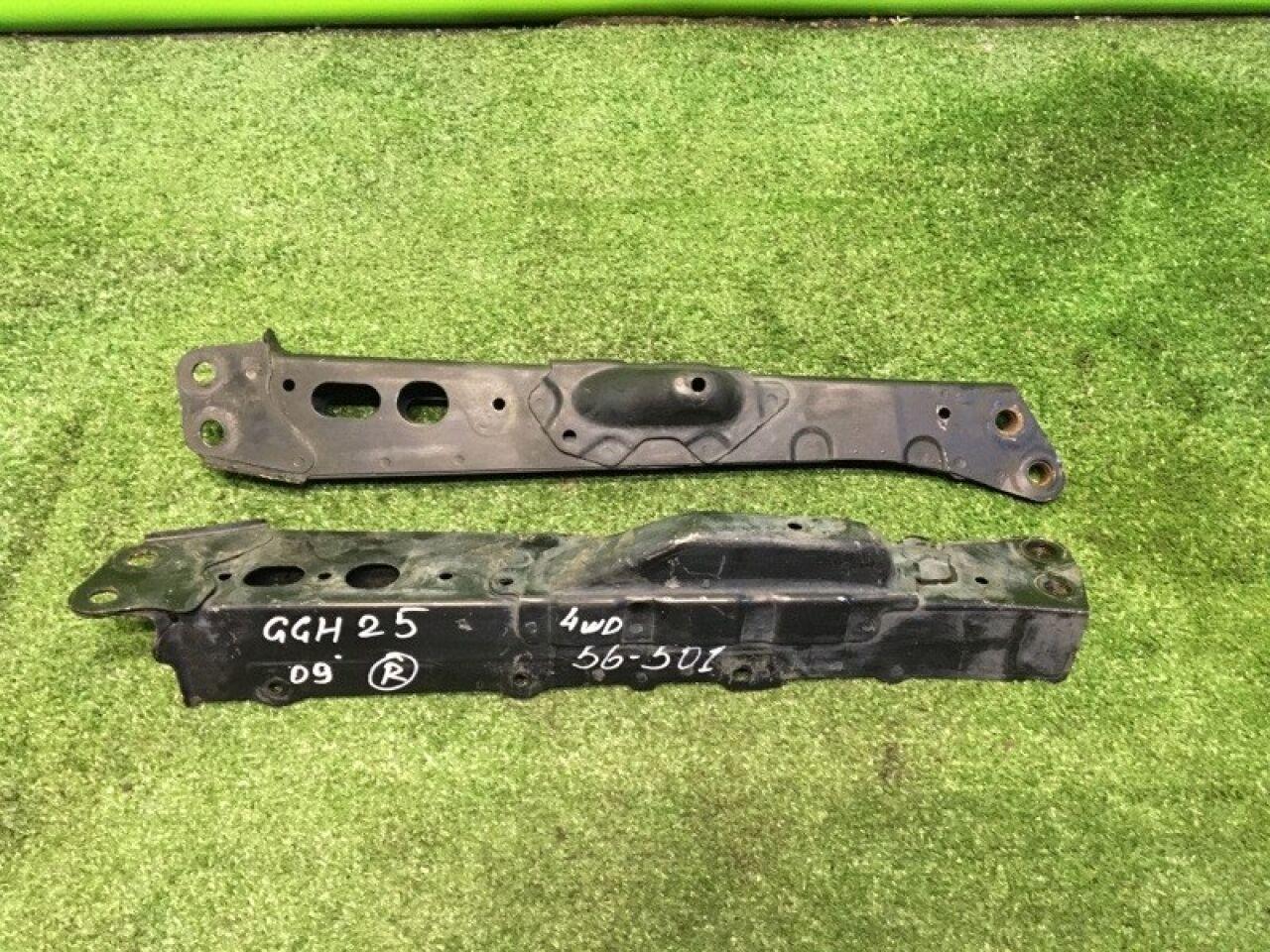 Балка под двс передняя  TOYOTA VELLFIRE GGH25 2GRFE ,51107-28020, 51108-28040 1 ракурс