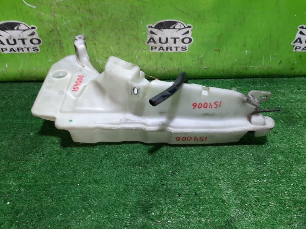 Бачок стеклоомывателя AUDI A6 4F2 BKH 4F0955453 5 ракурс Бачок стеклоомывателя AUDI A6 4F2 BKH 4F0955453 5 ракурс